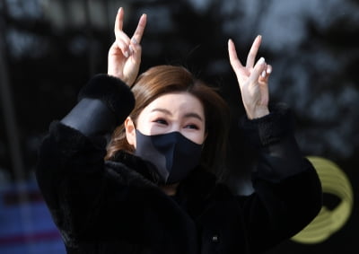 [TEN 포토] 송가인 '루돌프 사슴으로 변신'