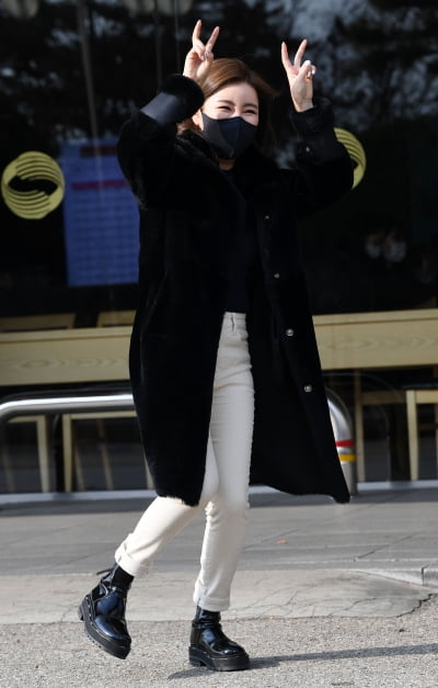 [TEN 포토] 송가인 '꽃사슴 루돌프'