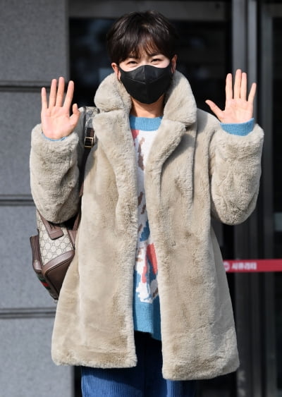 [TEN 포토] 반가희 '품격있는 인사'