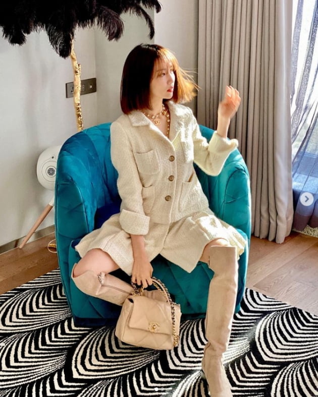 '류수영♥' 박하선, 저장을 부르는 우아美...여배우의 품격[TEN★]