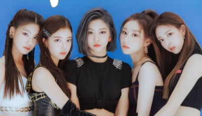 [공식] ITZY 'WANNABE', 뮤직비디오 4억 뷰 돌파