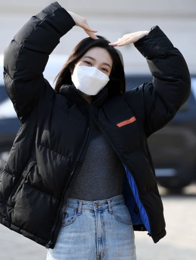 [TEN 포토] 레드벨벳 조이 '크러쉬에게 보내는 하트''
