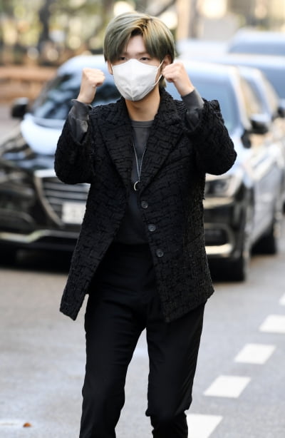 [TEN 포토] 가호 '녹화 잘할께요 파이팅!'