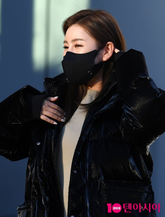 [TEN 포토] 송가인 '머리만 넘겨도 화보'