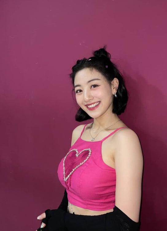 "이 사진 안 올렸더라"…트와이스 지효, 반전 글래머 매력 '미공개컷' [TEN★]