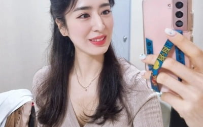 '주진모♥' 민혜연, 앞뒤 다른 패션 "무리한 요구도 뚝딱뚝딱" [TEN★]