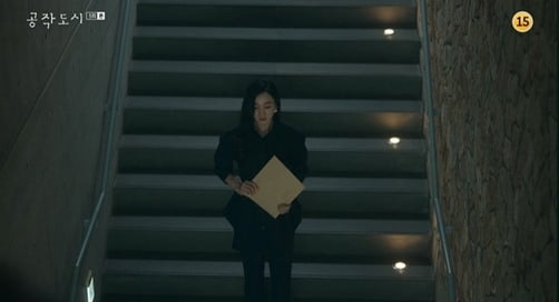 [종합] 수애, 김강우 상간녀 처단…백지원 폭행 동영상에 '충격' ('공작도시')