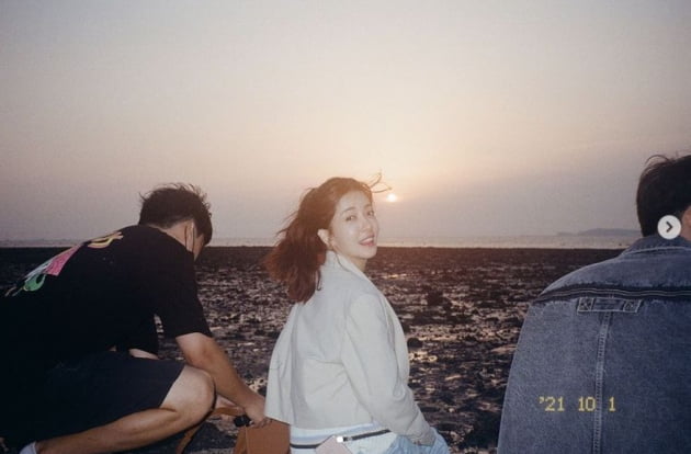 정인선, 필름카메라 아날로그 감성...완성은 미모[TEN★]