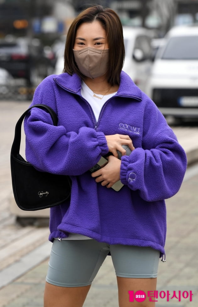 [TEN 포토] 가비 '텀블러 들고 환경지킴이'