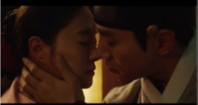 "이준호 기다리는 일, 주어진 임무"...'옷소매' 이세영, 가슴 앓이...최고 14.2%