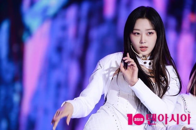 [TEN 포토] 에스파 지젤 '미모에 시선고정'