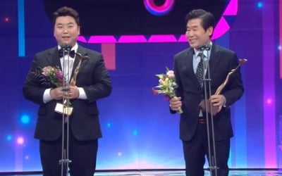 이연복X정호영, 'KBS 연예대상' 핫이슈 예능인 선정…"셰프가 상 받다니 꿈 같아"