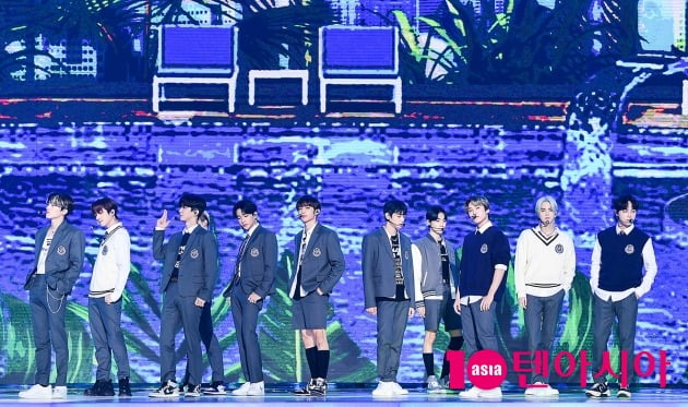 [TEN 포토] 더보이즈 '꽃미남 총출동'