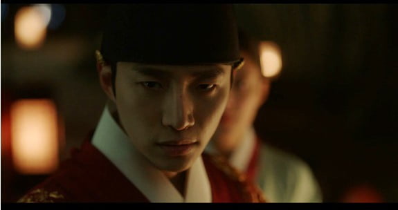 [종힙] 이세영, ♥이준호 후궁 된다…'옷소매' 붙잡고 마음 확인