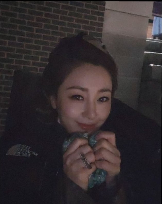 오나라, 드라마 한파에도 핫팩으로 중무장...미소가 햇살이네[TEN★]