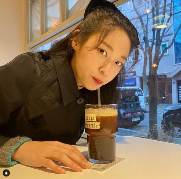 설현, 한파에도 포기못하는 얼죽아...분위기 여신[TEN★]