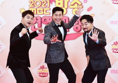 [TEN 포토] 전현무-김종민-유병재 '선을 넘는 녀석들'