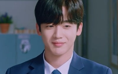 [종합] 김요한♥조이현, 교제 시작 후 첫 데이트…깜짝 스킨십('학교 2021')