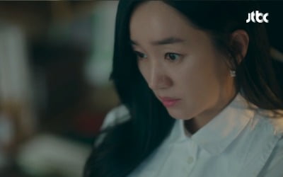 [종합] "당신 아들 아니야"…수애, 유전자 검사 확인한 김강우에 고백 '해탈 엔딩' ('공작도시')