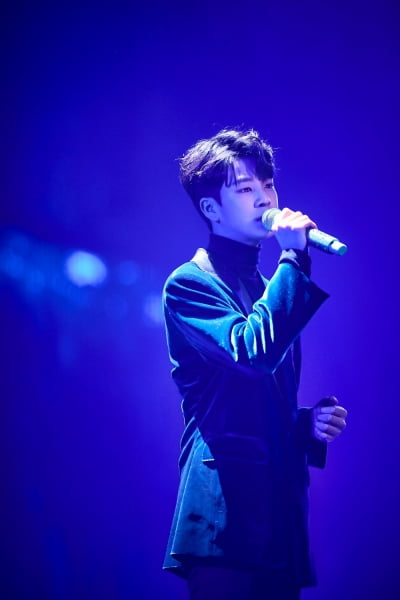 방탄소년단→전소미 댄스 메들리...정동원, 크리스마스 콘서트 성료