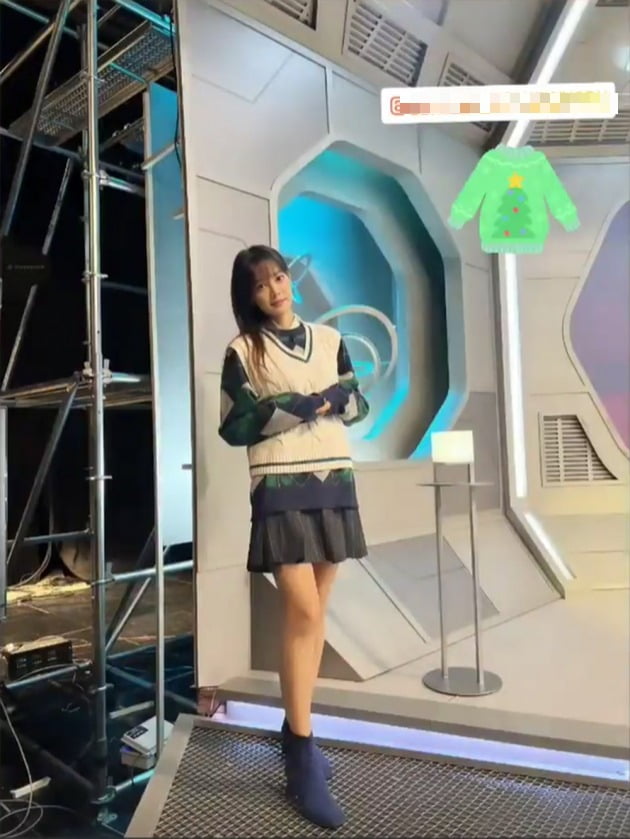 '라이머♥' 안현모, 학생룩으로 세월 역주행 기분 내기…미모가 반칙 [TEN★]