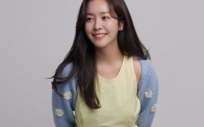 한지민 "바라던 연말 아직 오진 않았지만…모든 것에 감사" 눈물('해피 뉴 이어') [인터뷰③]