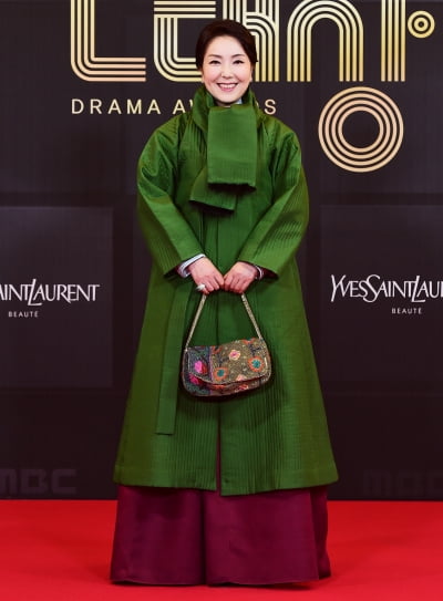 [TEN 포토] 이휘향 '단아한 한복 자태'