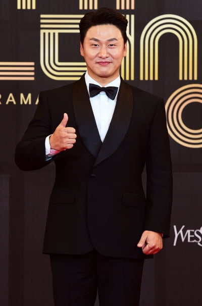 [TEN 포토] 오대환 'MBC 연기대상 엄지척'