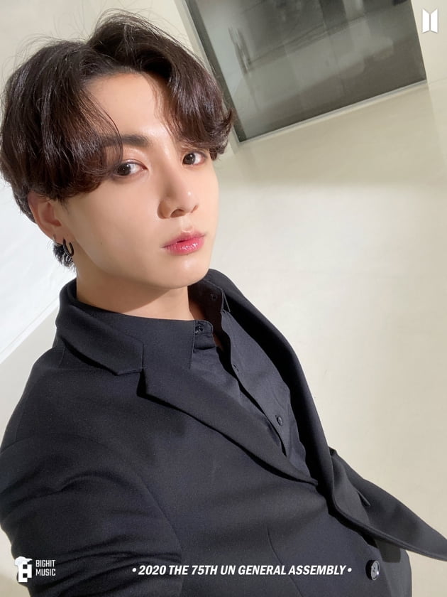 방탄소년단 정국 핀터레스트·쿼라·틱톡 지배 '최다' 검색→'최다' 팔로우 K팝 아이돌