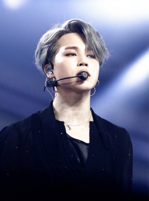 방탄소년단 지민, 아미들 설레게 한 '전설의 n초 지민'→당신의 선택은?