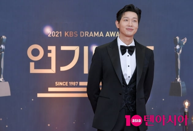 [TEN 포토] 지현우 '수상을 기대하며' (KBS 연기대상)