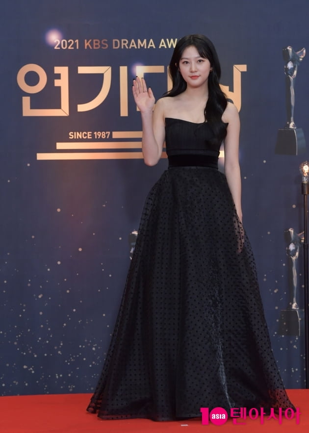 [TEN 포토] 김새론 '오늘도 이쁨' (KBS 연기대상)