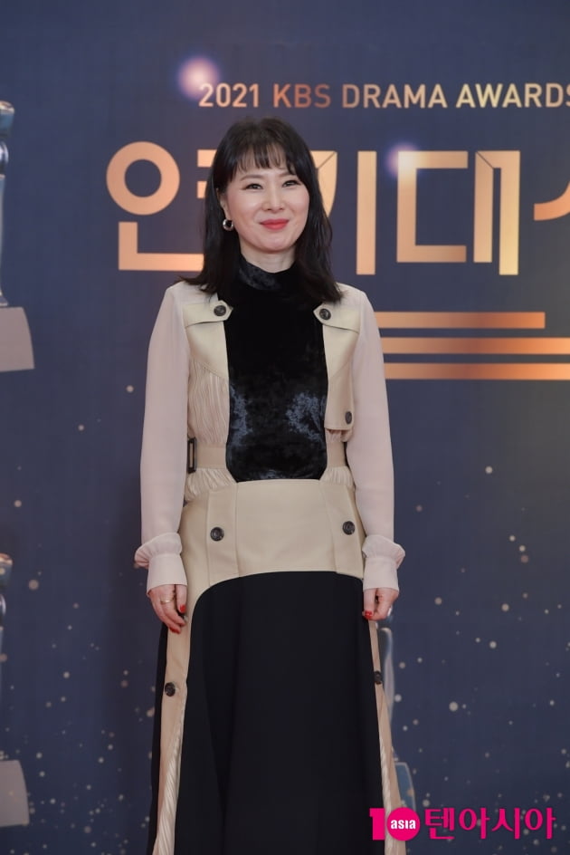 [TEN 포토] 황영희 '여유 넘치는 명품조연' (KBS 연기대상)