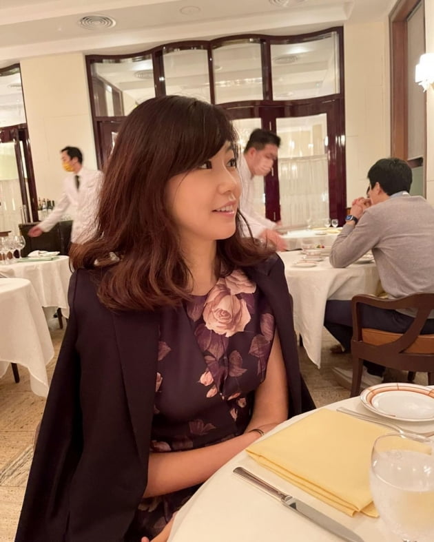 '홍콩댁' 강수정, "시험관 하러 가기 전 기억나" 회원제 레스토랑서 연말 만끽  [TEN★]