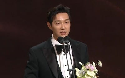 [종합] 지현우, 영예의 대상...박은빈·김소현·로운 '3관왕' [KBS 연기대상]