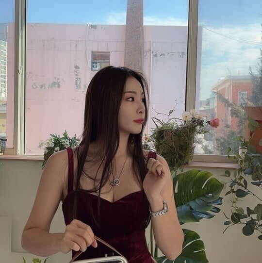 (사진=신수지 SNS)