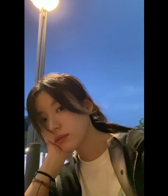 (사진=한효주 SNS)