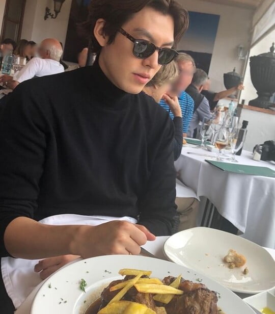 (사진=김우빈 SNS)