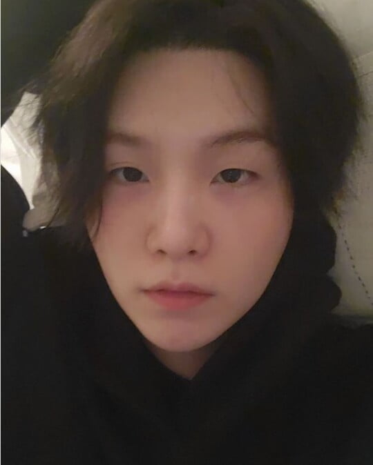 (사진=슈가 SNS)
