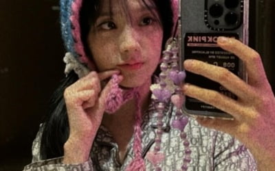 블랙핑크 지수, '설강화' 역사왜곡+연기력 논란 있어도 D사 잠옷 입고 미소 "행복" [TEN★]