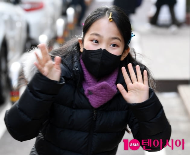 [TEN 포토] 김태연 '사랑스러운 인사'