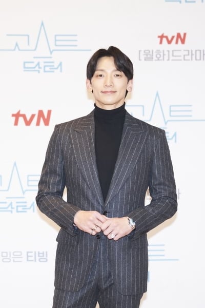 '고스트 닥터' 정지훈, 집에서 아내 김태희에 혼쭐?…"차영민 말투가 나오더라"