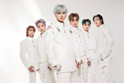 'JYP 新 밴드' 엑스디너리 히어로즈, 범상치 않다…'Happy Death Day' MV 1000만 뷰