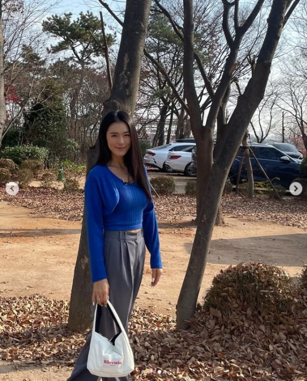 가희, 군살없는 몸매...애둘맘 맞어? [TEN★]
