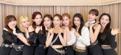 JYP 니쥬, 2년 연속 日 '홍백가합전' 출연 "2022년, 더 큰 행복 선물할 것"