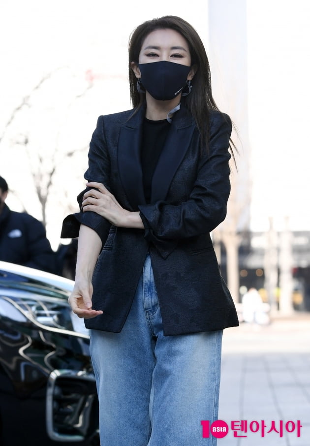 [TEN 포토] 김완선 '센언니가 왔다'