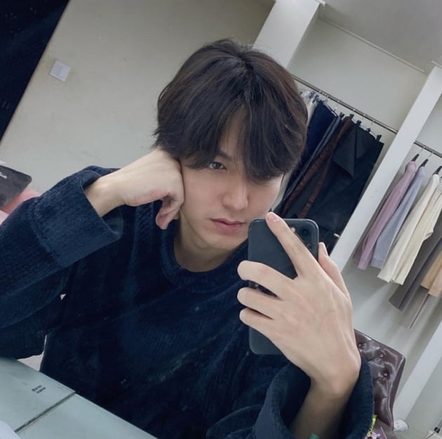 이민호, 매력이 넘치는 이 남자...각도 무시하는 훈남[TEN★]