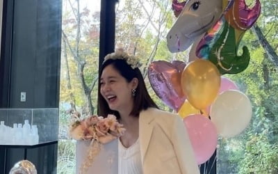 '쌍둥이 임신' 성유리, 출산 앞두고 '순산 기원' 선물 인증 [TEN★]