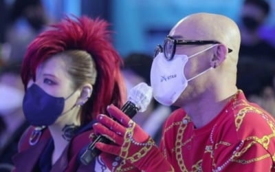 '복면 보스' 황재근, 코스프레 축제 현장 참석 ('당나귀 귀')