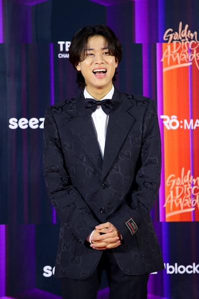 [TEN 포토] 이무진 '골든디스크 왔어요'